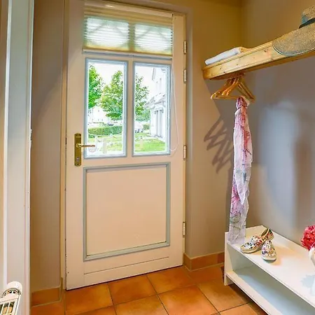 Nyaraló Seepferdchen, 24a, Haus Usedom 24a Ostseebad Nienhagen