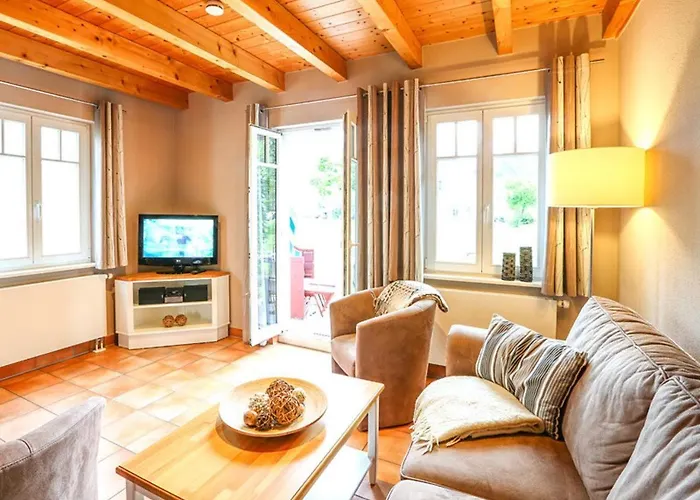 Holiday home Seepferdchen, 24a, Haus Usedom 24a Ostseebad Nienhagen