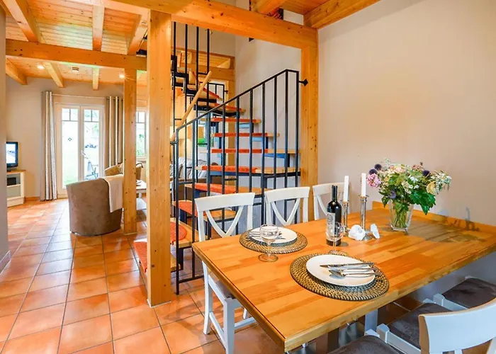 Holiday home Seepferdchen, 24a, Haus Usedom 24a Ostseebad Nienhagen